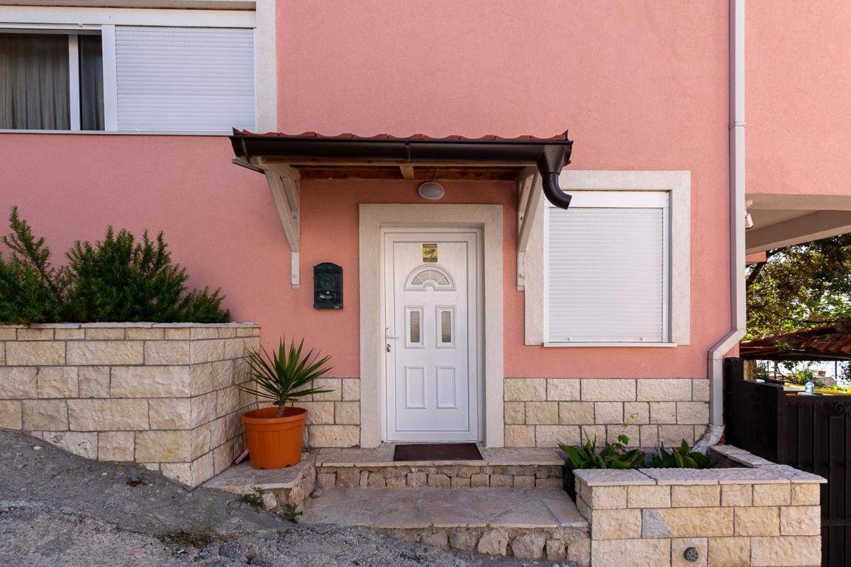 Dreamsea Apartment Utjeha Εξωτερικό φωτογραφία